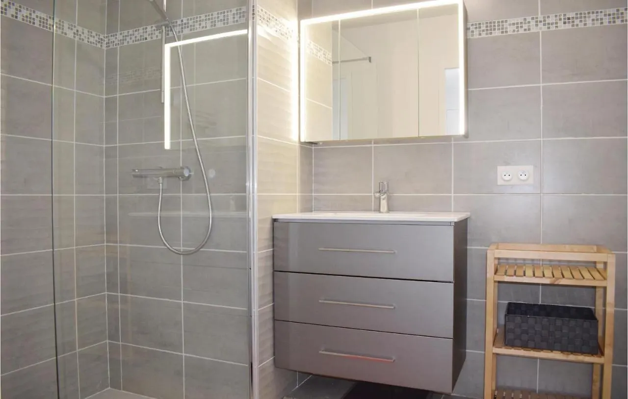 Awesome Apartment In Saint Quay Portrieux