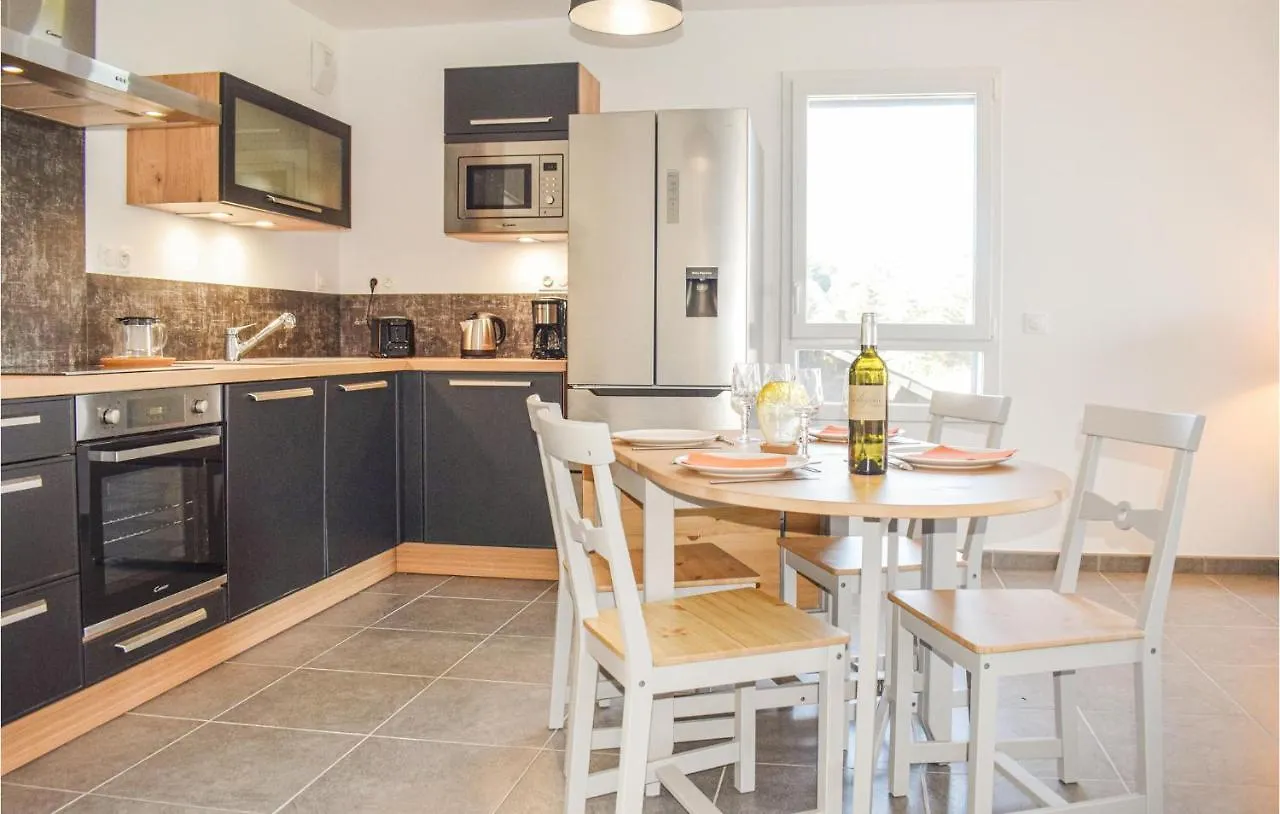 Awesome Apartment In Saint Quay Portrieux 프랑스