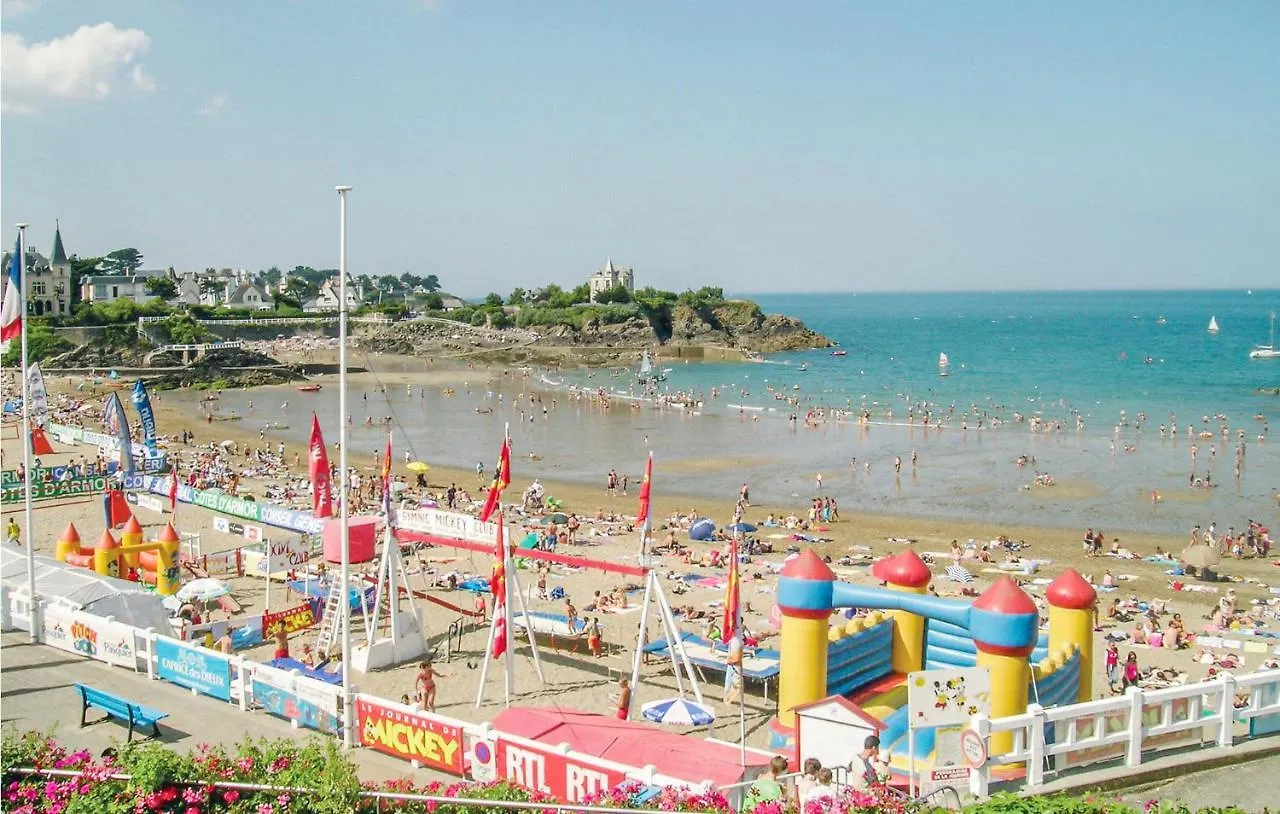 Awesome Apartment In Saint Quay Portrieux