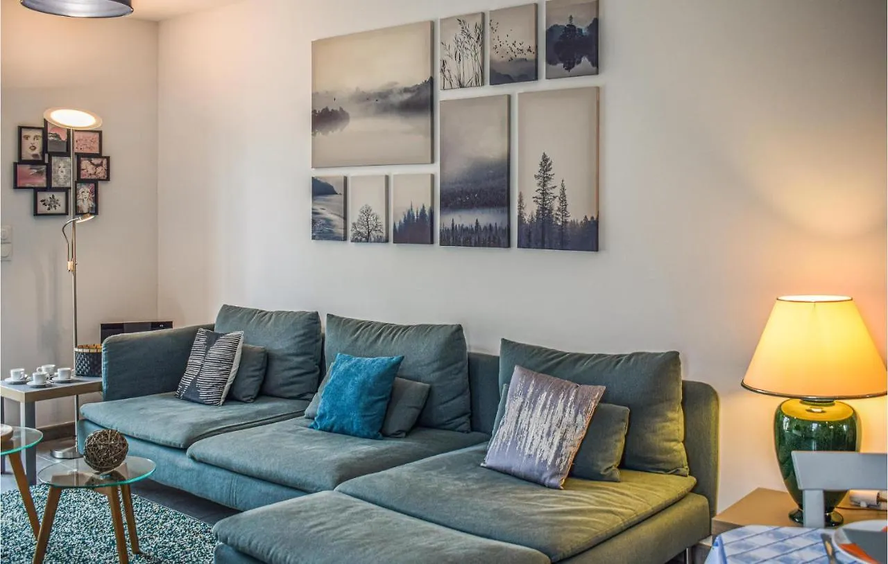 Awesome Apartment In Saint Quay Portrieux 상케 포흐트리유
